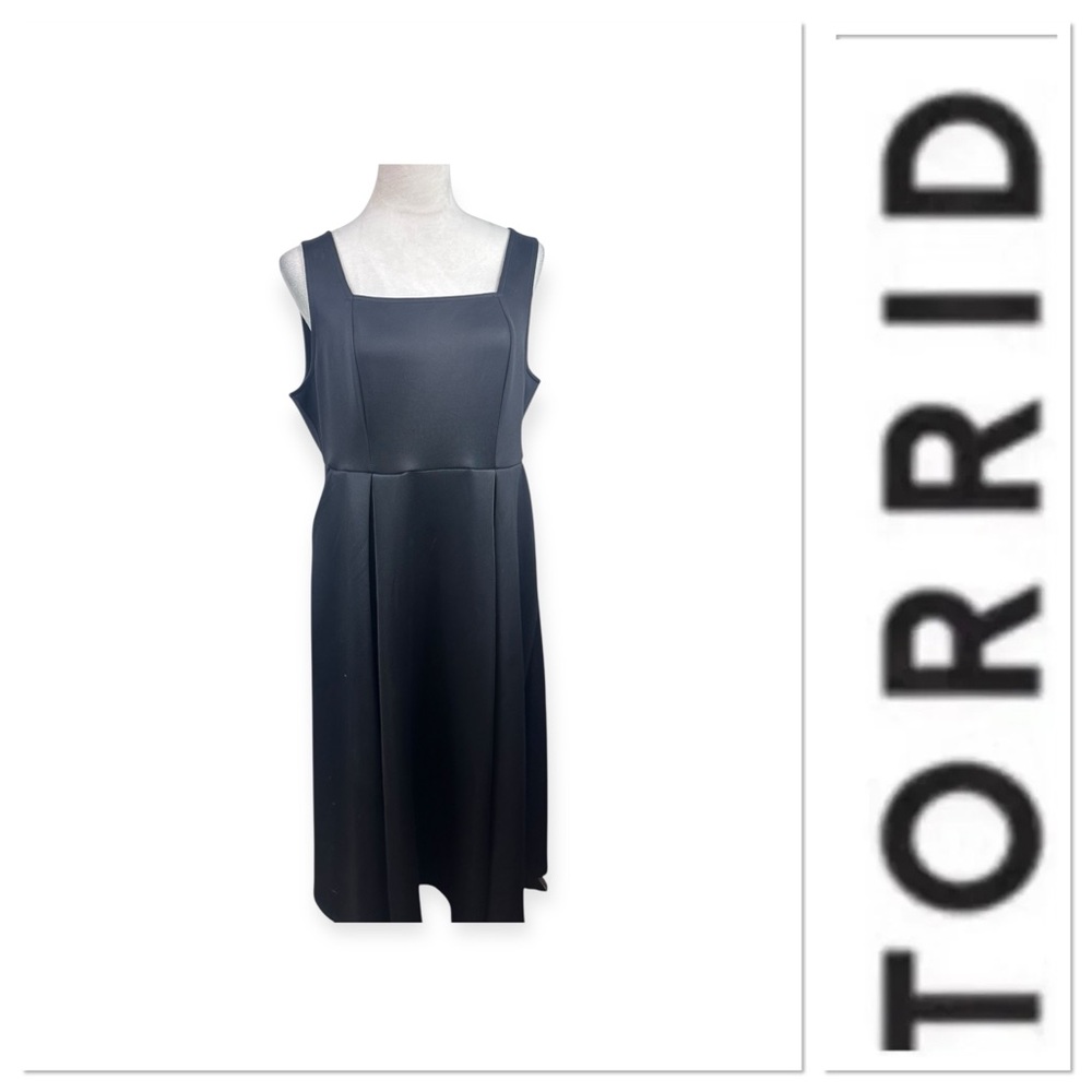 Torrid black square neck fit and flare Dress size 00/M-L